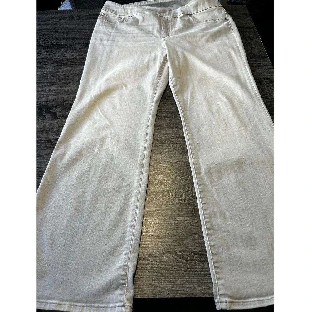 Chicos Size 3R Pull On Bootcut‎ Pants Womens Denim Jeans Neutral Wash